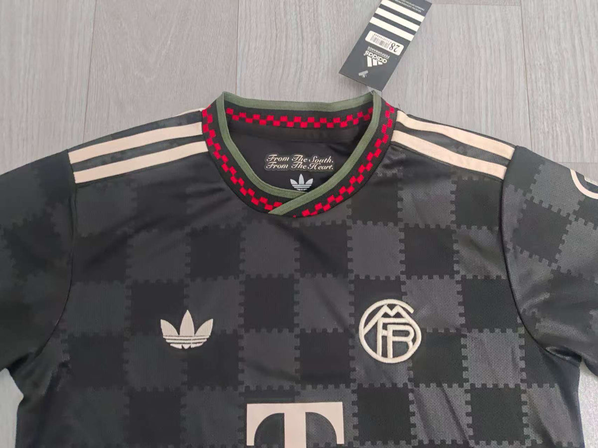 KIDS FC Bayern München Away Mini Kit